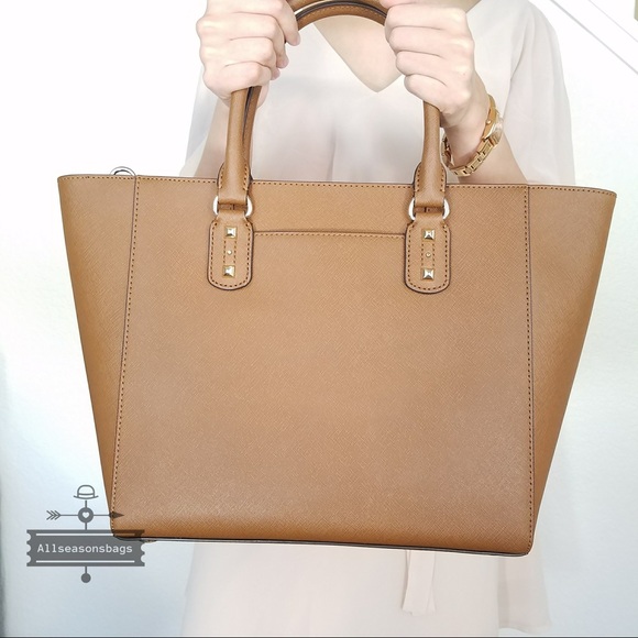 NWT Michael Kors Large Sandrine luggage tote bag - Picture 5 of 8